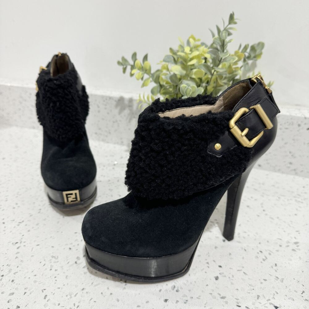 Fendi FF Black Fendista Shearling Fur Suede Buckled Platform Ankle Boots LS 36 - Picture 1 of 8